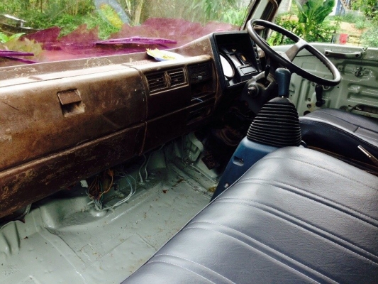 HINO KM777 เครื่องWO4D 117แรงม้า Fหน้าหลัง สภาพสวย ภาษีเต็ม