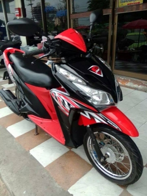 รถสวยเท่ห์ดูดีมากๆ Honda Click 125 i รุ่นใหม่ล่าสุด ลาย Street