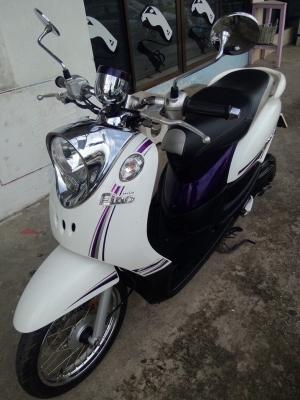 Yamaha Fino รถปลายปี 2555 สีขาว ม่วง รถสวย ลายคลาสสิค Yamaha Fino รถปลายปี 2555 สีขาว ม่วง รถสวย ลายคลาสสิค