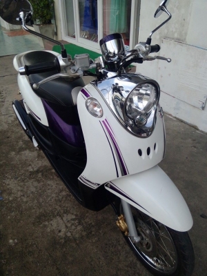 Yamaha Fino รถปลายปี 2555 สีขาว ม่วง รถสวย ลายคลาสสิค
