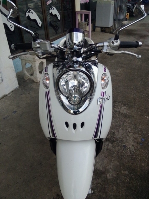 Yamaha Fino รถปลายปี 2555 สีขาว ม่วง รถสวย ลายคลาสสิค Yamaha Fino รถปลายปี 2555 สีขาว ม่วง รถสวย ลายคลาสสิค