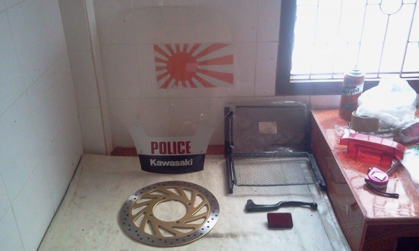 ลดราคา อะไหล่แท้+เทียม Kawasaki 150cc. ของใหม่ส่งฟรี!!