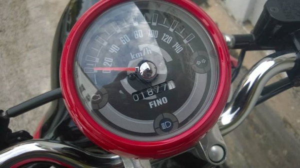 Fino 2014 วิ่ง 1000 มีรีโมท อายุรถไม่กี่เดือน ส่งฟรี ต่อรองได้จ้า