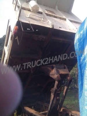 HINO 6 ล้อดัมพ์ รุ่นFB 112