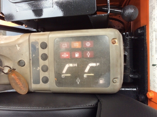 ขายรถขุด-ดัน  HITACHI   EX27  ( มีVDO ให้ชม ) รถเก่านอกสภาพดี พร้อมใช้งาน   น่าใช้  มีเอกสารแจ้งจำหน่าย(เจ้าของขายเอง  ติดต่อโดยตรง  นิวส์ 083-4953407 , 091-2602677 )ขายรถขุด-ดัน  HITACHI   EX30   รถเก่านอกสภาพดี พร้อมใช้งาน   น่าใช้  มีเอกสารแจ้งจำหน่าย(