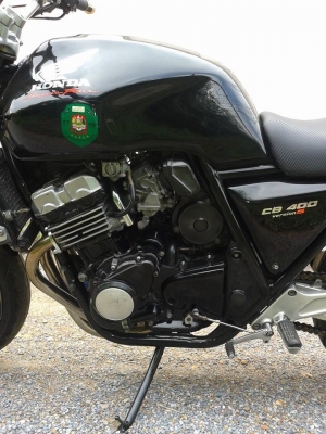 ขาย honda cb 400 sf ปี 93 เอกสารอินวอยท์ ราคา 59,000 ขาย honda cb 400 sf ปี 93 เอกสารอินวอยท์ ราคา 59,000