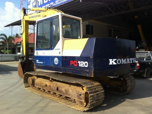 Komatsu PC120-5 จากญี่ปุ่น ต้องการไฟแนนซ์โทรมาคุยได้ครับ
