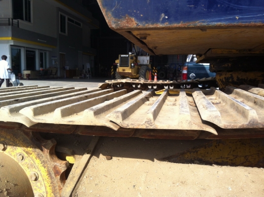 Komatsu PC120-5 จากญี่ปุ่น ต้องการไฟแนนซ์โทรมาคุยได้ครับ