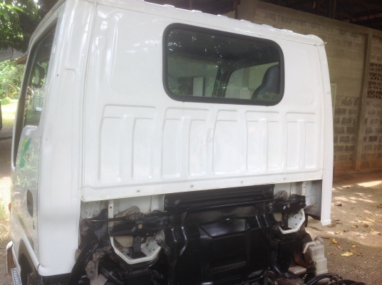 ขาย 6 ล้อเล็กไม่ติดเวลา NHR69E หัวครัชซี.  ปี 53 เครื่องดี ครัชซีสวย พ.เวอร์ แอร์เย็น กระจกไฟฟ้า แหนบหน้า แหนบหลังเกาะข้าง สภาพสวย ราคา 285000 ฿