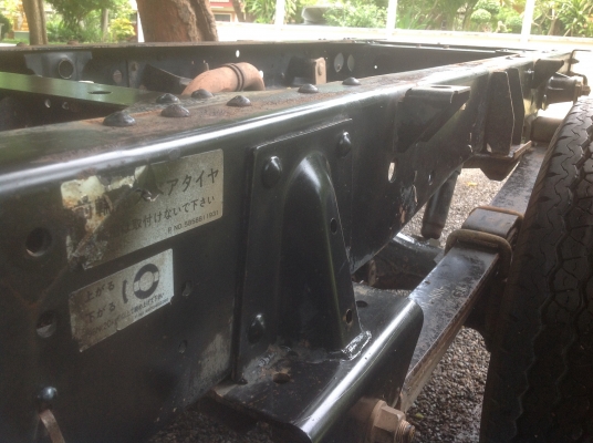 ขาย 6 ล้อเล็กไม่ติดเวลา NHR69E หัวครัชซี.  ปี 53 เครื่องดี ครัชซีสวย พ.เวอร์ แอร์เย็น กระจกไฟฟ้า แหนบหน้า แหนบหลังเกาะข้าง สภาพสวย ราคา 285000 ฿