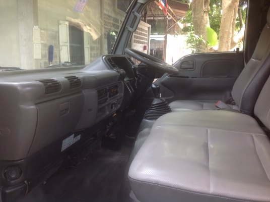 ขาย 6 ล้อเล็กไม่ติดเวลา NHR69E หัวครัชซี.  ปี 53 เครื่องดี ครัชซีสวย พ.เวอร์ แอร์เย็น กระจกไฟฟ้า แหนบหน้า แหนบหลังเกาะข้าง สภาพสวย ราคา 285000 ฿