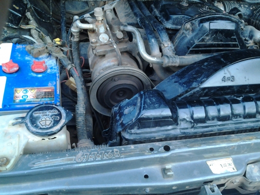 TOYOTA SR5 LN111 โฟวีลปี 40 เครื่อง 3L 2.8 ยาง 31x10.1x15 ยางใหม่4เส้น แอร์เย็น ภาษีเต็ม TOYOTA SR5 LN111 โฟวีลปี 40 เครื่อง 3L 2.8 ยาง 31x10.1x15 ยางใหม่4เส้น แอร์เย็น ภาษีเต็ม