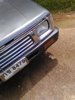 MISUBISHI สี่ประตู ไซโคลน สภาพสวยไม่สนิท เครื่องยนต์ดี ระบบแอร์เย็น เครื่องเสียงวิทยุครบ ยางใหม่คู่หน้า ขายถูกๆ