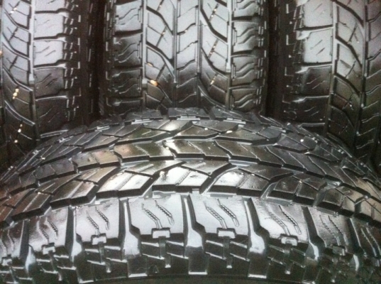 ยาง Yokohama 265/70/16