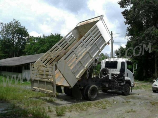 ISUZU 6 ล้อ ดัมพ์ รุ่น FRR เครื่องยนต์ 210 แรงม้า พร้อมใช้งาน