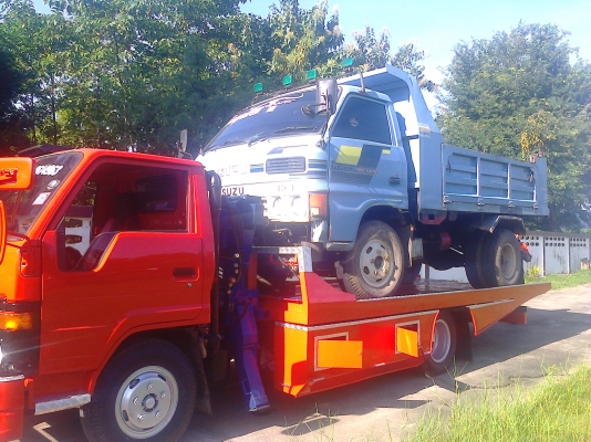 หกล้อ อีซูซุ KS115แรงดั้ม สภาพสวยเดิมๆ พวงมาลัยเพาเวอร์ เล่มทะเบียนครบ