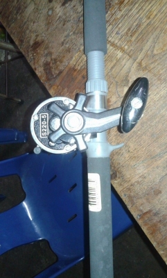 รอกตกปลา newell หน้าแคบ รอกตกปลา newell หน้าแคบ