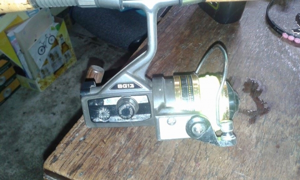 รอกตกปลา BG13