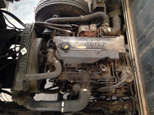 ขาย isuzu nqr133 ตู้เปียก