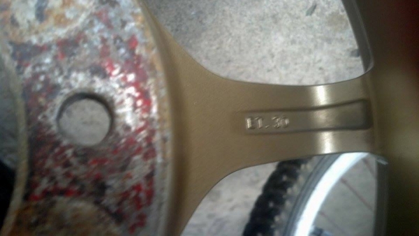 แม็กกระบะ 6 รู หน้า 8 หลัง 9 แถมยาง 8700 บาท แม็กกระบะ 6 รู หน้า 8 หลัง 9 แถมยาง 8700 บาท