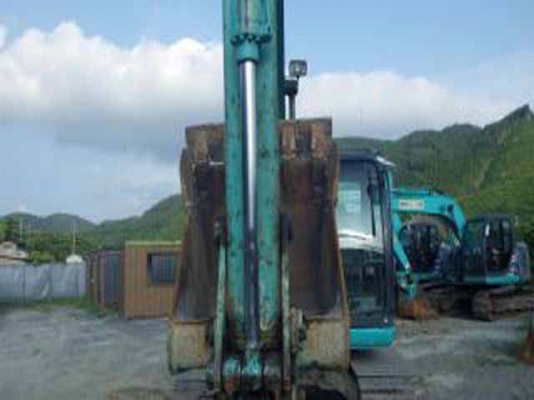 รถขุด Kobelco SK135SR #YY04-06823 นำเข้าจากญี่ปุ่น สนใจโทร. 080-6565422 (หนิง)