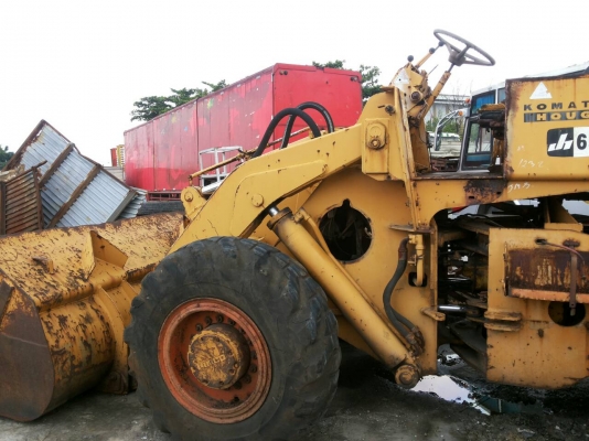 ขายรถตักล้อยางKOMATSU ถูกๆตามสภาพ