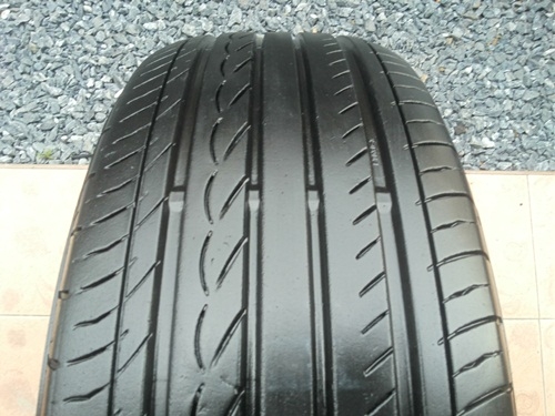 ขายยาง215/60/16 ปี 1512 YOKOHAMA DAVAN Japan 1 ชุด