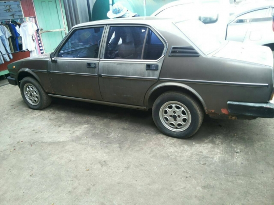 ขายรถเก๋งAlfaromeo ราคารถจักยาน