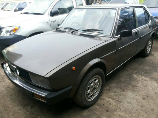ขายรถเก๋งAlfaromeo ราคารถจักยาน