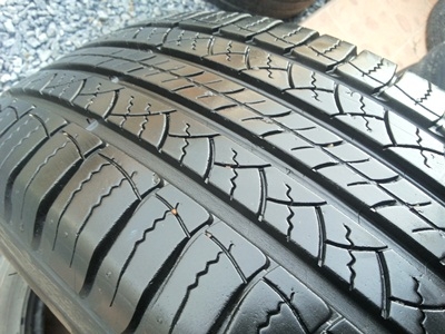 ขายยาง225/65/17 ปี 3812 MICHERLIN LATITUDE 1 ชุด