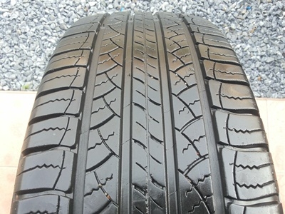 ขายยาง225/65/17 ปี 3812 MICHERLIN LATITUDE 1 ชุด