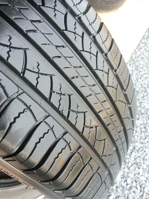 ขายยาง225/65/17 ปี 3812 MICHERLIN LATITUDE 1 ชุด