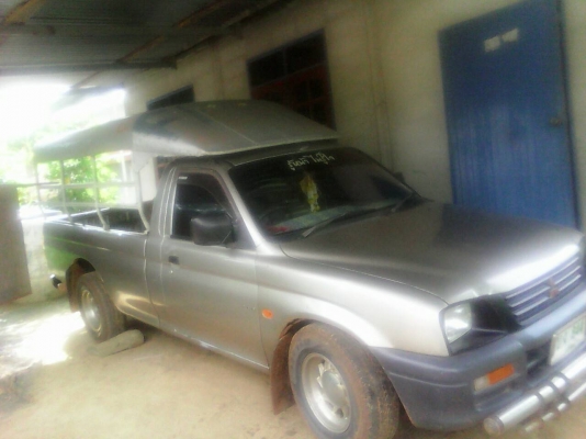 รถกระบะ ตอนเดียวรุ่น mitzubichi starda เครือง 2500ccปี 2539