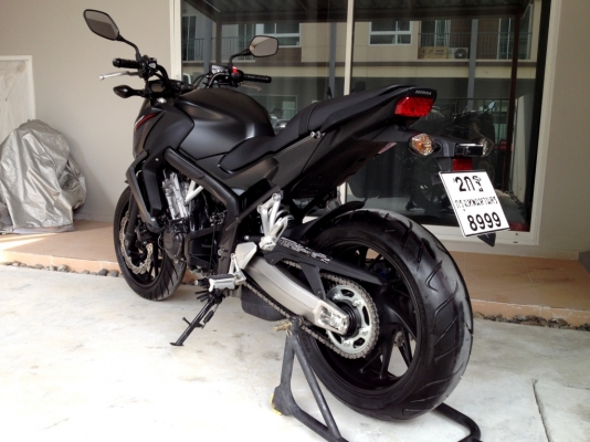 ขาย CB650f ปี2014 วิ่ง200 Km.แท้ๆ สภาพป้ายแดงใหม่เหมือนออกศูนย์ ราคา 263000 บาท