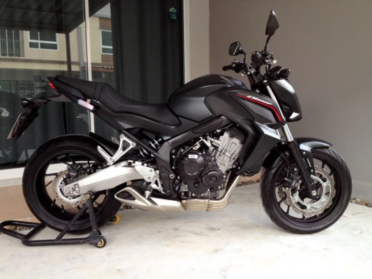 ขาย CB650f ปี2014 วิ่ง200 Km.แท้ๆ สภาพป้ายแดงใหม่เหมือนออกศูนย์ ราคา 263000 บาท