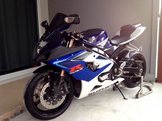 ขาย GSXR1000 K6 สภาพหล่อๆ  อินวอย สรรพสามิต ท่อสูตรไทเทเนี่ยม ราคา 209000 บาท