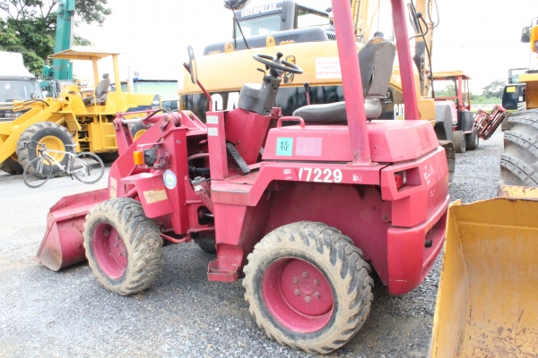 ขาย!!! รถตักTCM L3 รถนอก สภาพสวย มีเอกสาร (เจ้าของขายเอง) ขาย!!! รถตักTCM L3 รถนอก สภาพสวย มีเอกสาร (เจ้าของขายเอง)