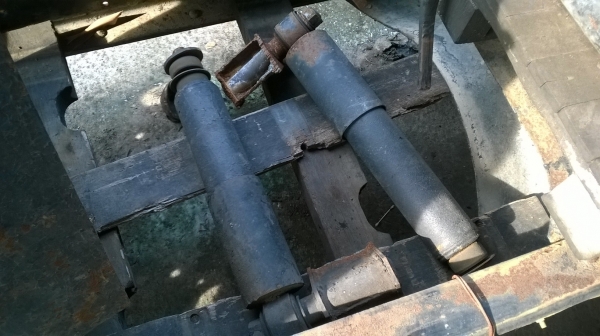 ขายช่วงล่างพร้อมคัสซี FTR นอก