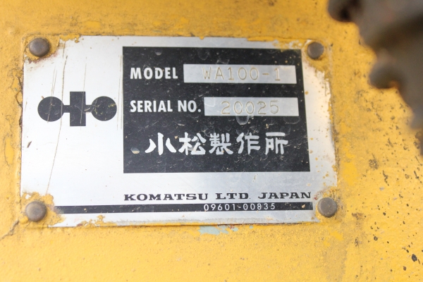 ขาย !!!~ รถตัก KOMATSU WA100-1 รถสวย แขนยาว (เจ้าของขายเอง) ขาย !!!~ รถตัก KOMATSU WA100-1 รถสวย แขนยาว (เจ้าของขายเอง)
