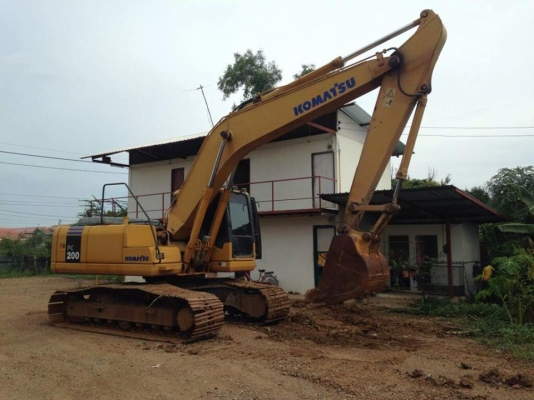 ฝากขายแบ็คโฮ KOMATSU PC 200-7 สภาพพร้อมใช้งาน เล่มทะเบียนพร้อมโอน 14,xxxกว่าชั่วโมง รถอยู่ที่ กทม. สนใจโทร 090-8588220คุณนะ ID:narong498 หรือ www.truck.in.th/498