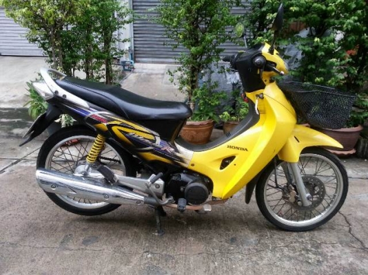 สตาร์ทมือ.125r ปี47 ใส แน่น เดิม กท80 ล้อdid 20,000 ยี่ห้อ : Honda สตาร์ทมือ ปี47 รถใส เครื่องแน่น ล้อdid เอกสารครบ รามคำแหง112 0869702941