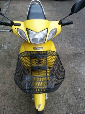 สตาร์ทมือ.125r ปี47 ใส แน่น เดิม กท80 ล้อdid 20,000 ยี่ห้อ : Honda สตาร์ทมือ ปี47 รถใส เครื่องแน่น ล้อdid เอกสารครบ รามคำแหง112 0869702941