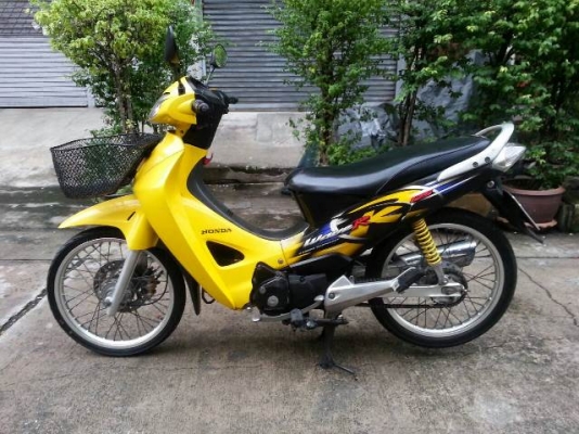 สตาร์ทมือ.125r ปี47 ใส แน่น เดิม กท80 ล้อdid 20,000 ยี่ห้อ : Honda สตาร์ทมือ ปี47 รถใส เครื่องแน่น ล้อdid เอกสารครบ รามคำแหง112 0869702941