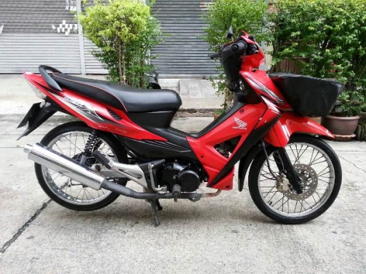 สตาร์ทมือ 125x ปี50 กท205 สีแดง 18,000 ยี่ห้อ : Honda สตาร์ทมือ 125x เครื่องเดิม แน่น เอกสารครบ ภาษีเพิ่งขาด รามคำแหง112 ติดต่อ 0869702941
