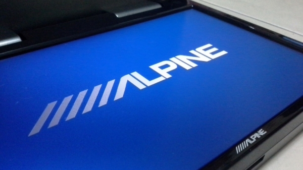 จอเพดาน Alpine TMX-R1050S สวยกริ๊บๆ