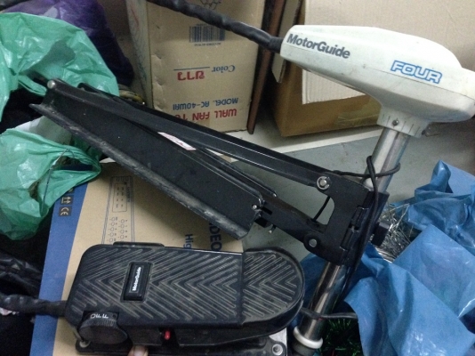 ขายเรือ อลูพร้อมเล่น 55,000 บาท+แถมมอเตอร์ไกด์ฟุตคอนโทร