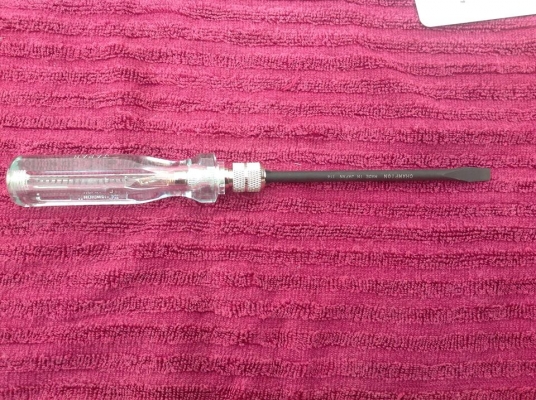 ชุดไขควงลองไฟ Champion