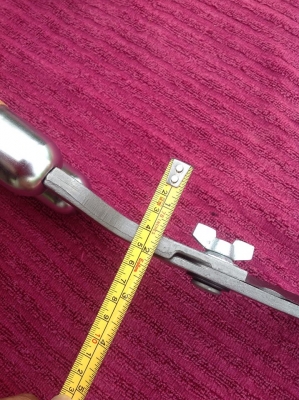 กรรไกรตัดหญ้าด้ามไม้ ตราตา กรรไกรตัดหญ้าด้ามไม้ ตราตา