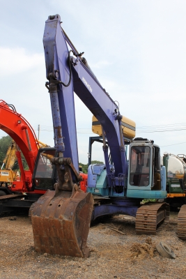 ขาย!!! แมคโคร KOMATSU PC228 รถใน มีเอกสาร สภาพสวย (เจ้าของขายเอง)
