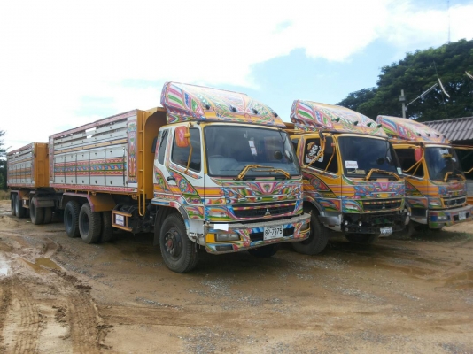 รถบรรทุก 10 ล้อ ใหญ่แม่ลูก 3 ชุด MITSUBISHI ชุดละ 2400000 (ราคาต่อรอง)